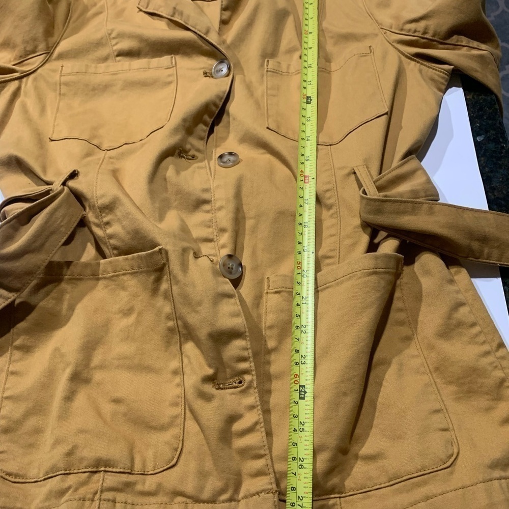 Urban Outfitters Jacket. Yellow. Size Large - Picture 5 of 7